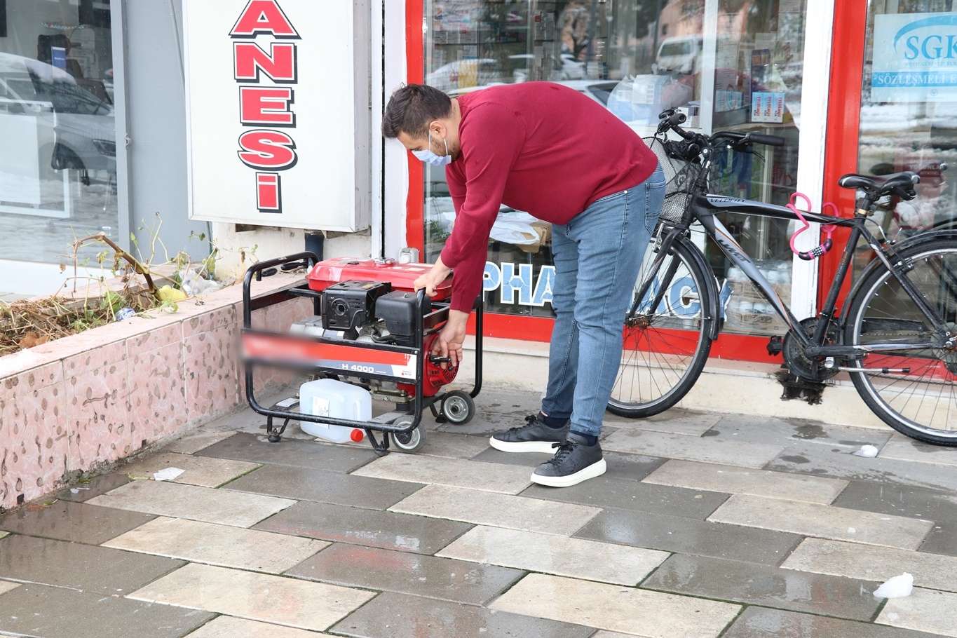 Kar yağışının ardından yaşanan elektrik kesintisi halkı mağdur etti